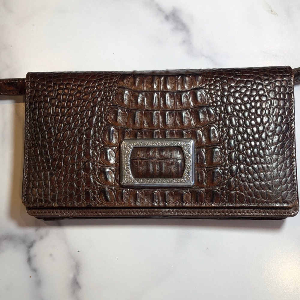 Brighton Vintage Crossbody Brown Croc Embossed Leather Clutch Purse Organizer